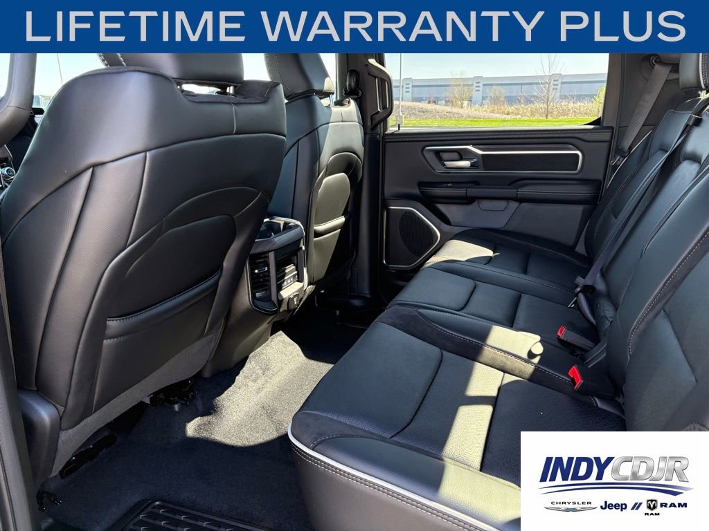 New 2026 RAM 1500 Laramie AWD/4WD image 9