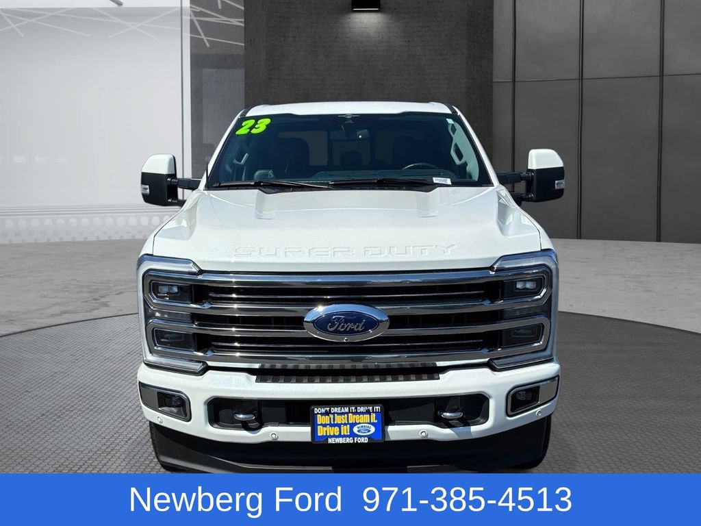 Used 2023 Ford F350 Limited AWD/4WD image 2