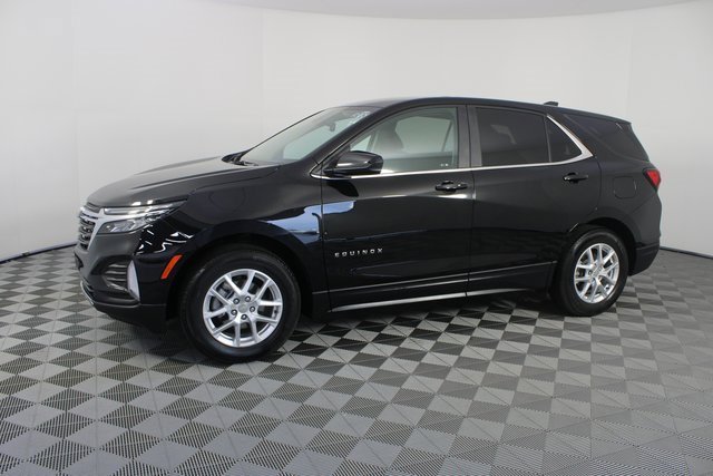 Used 2024 Chevrolet Equinox LT w/ LPO, Floor Liner Package image 2
