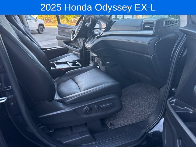 Used 2025 Honda Odyssey EX-L image 34