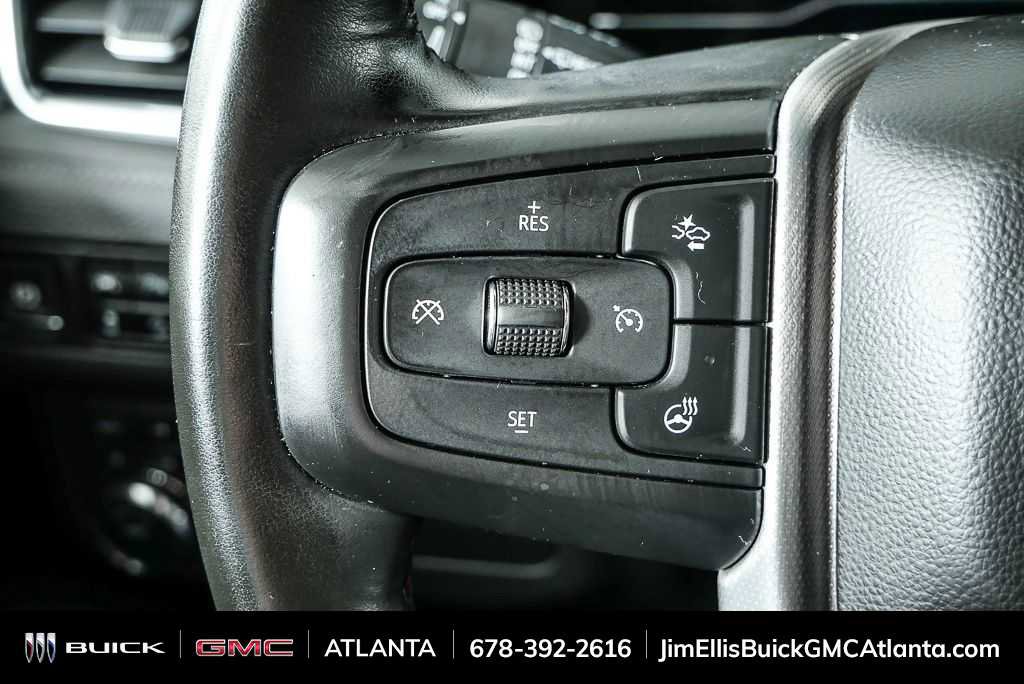 Used 2024 GMC Yukon XL Denali image 12