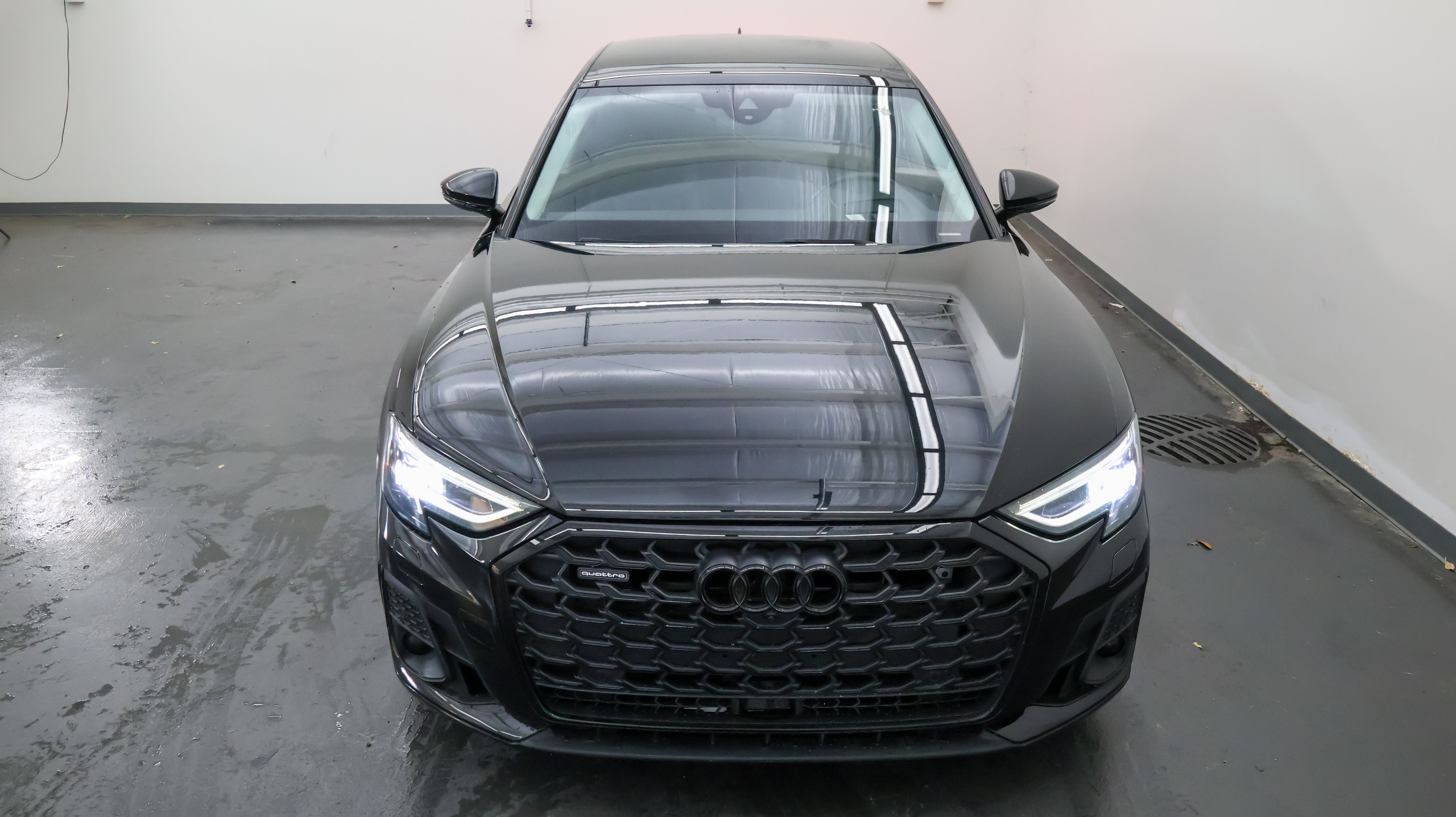 Used 2022 Audi A8 L 3.0T w/ Executive Package AWD/4WD image 9