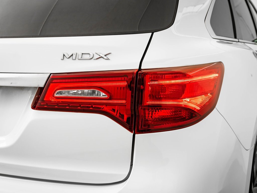 Used 2019 Acura MDX FWD w/ Advance Package image 16