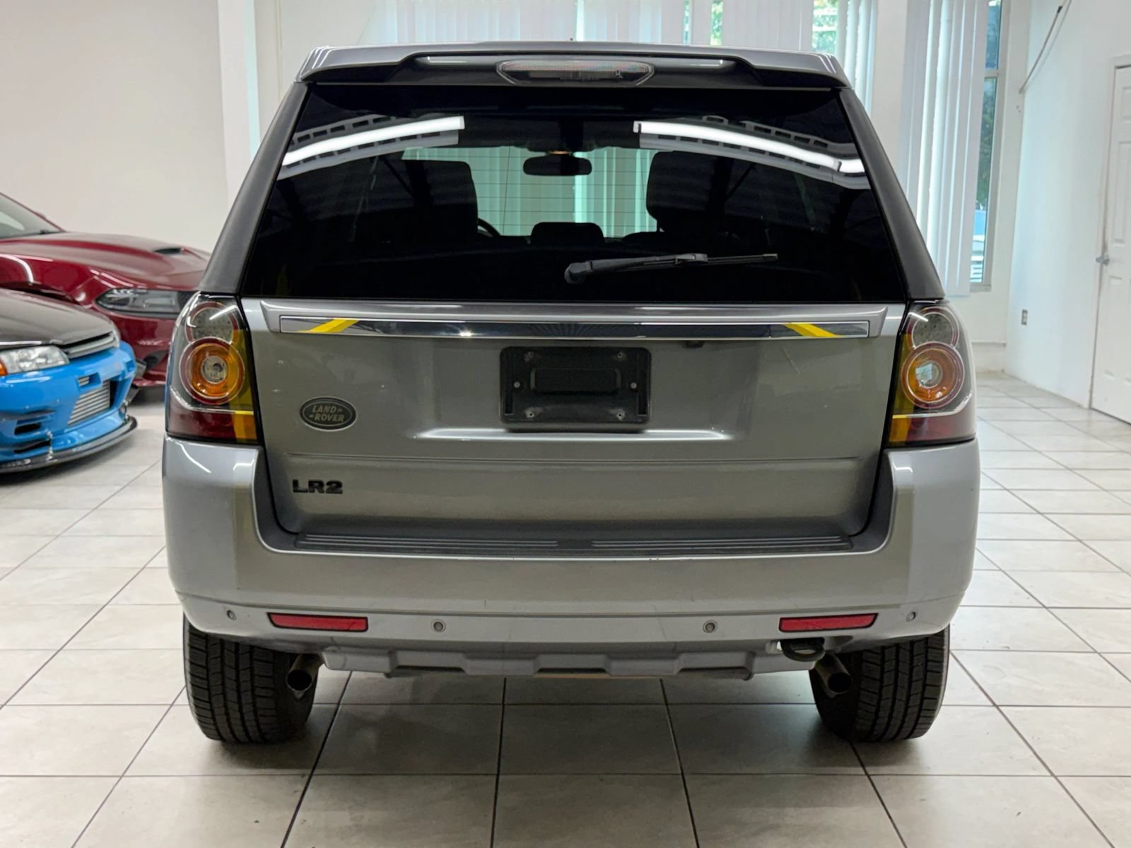 Used 2015 Land Rover LR2 HSE AWD/4WD image 8