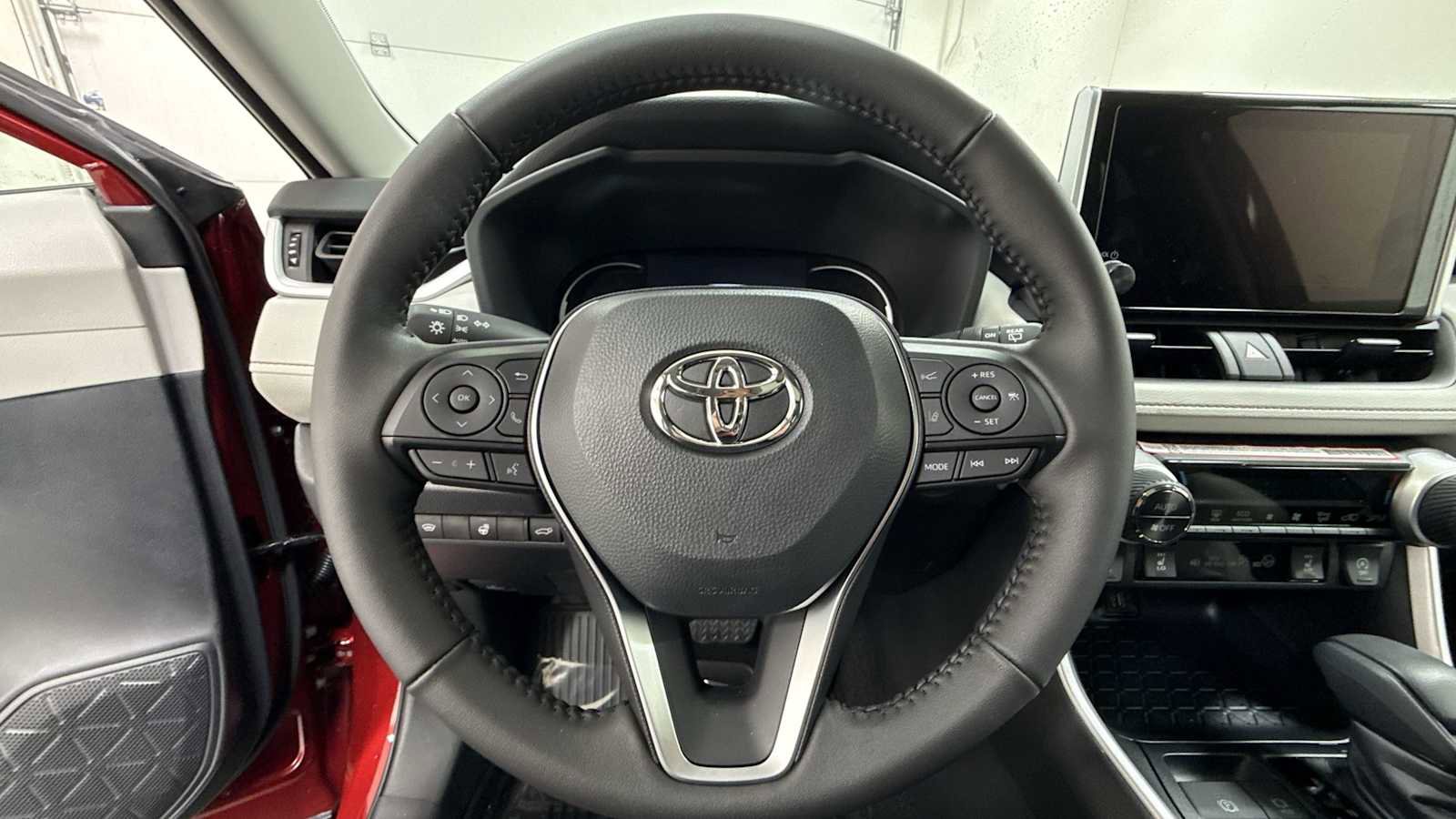 New 2025 Toyota RAV4 XLE image 16