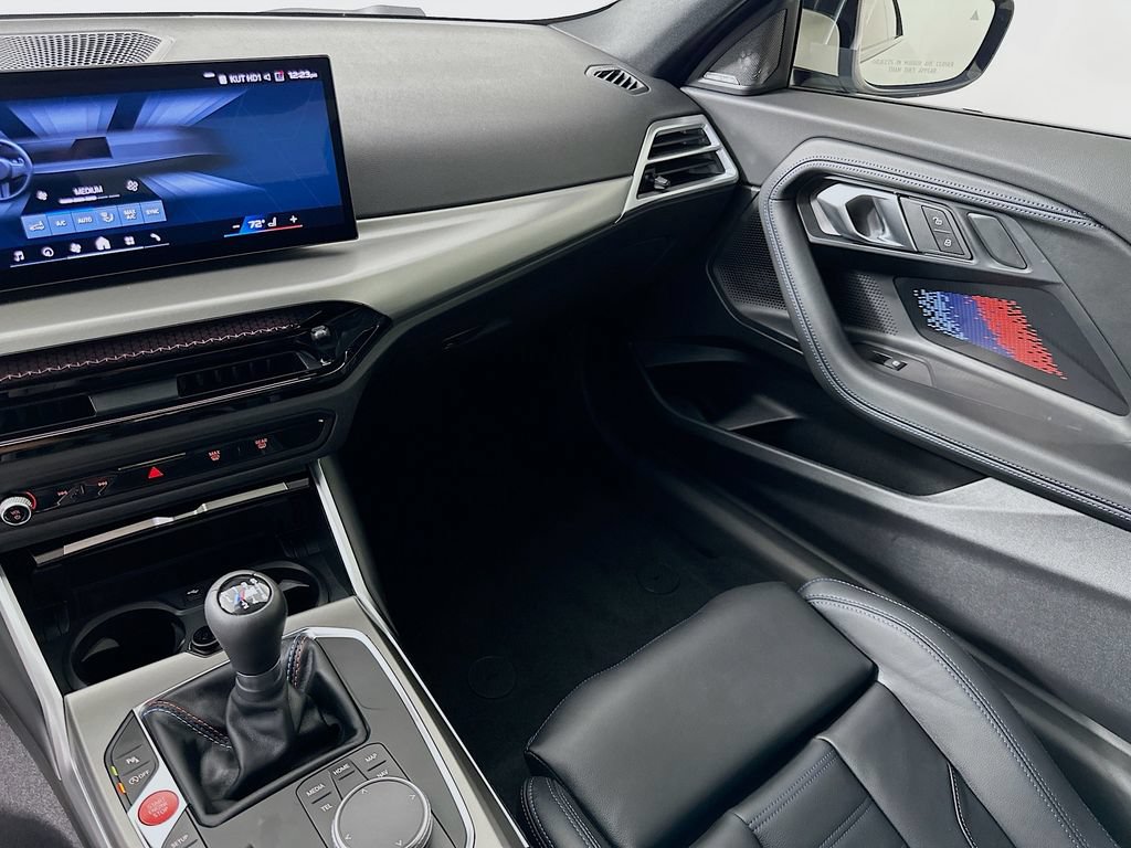 Used 2025 BMW M2 w/ Lighting Package RWD image 24