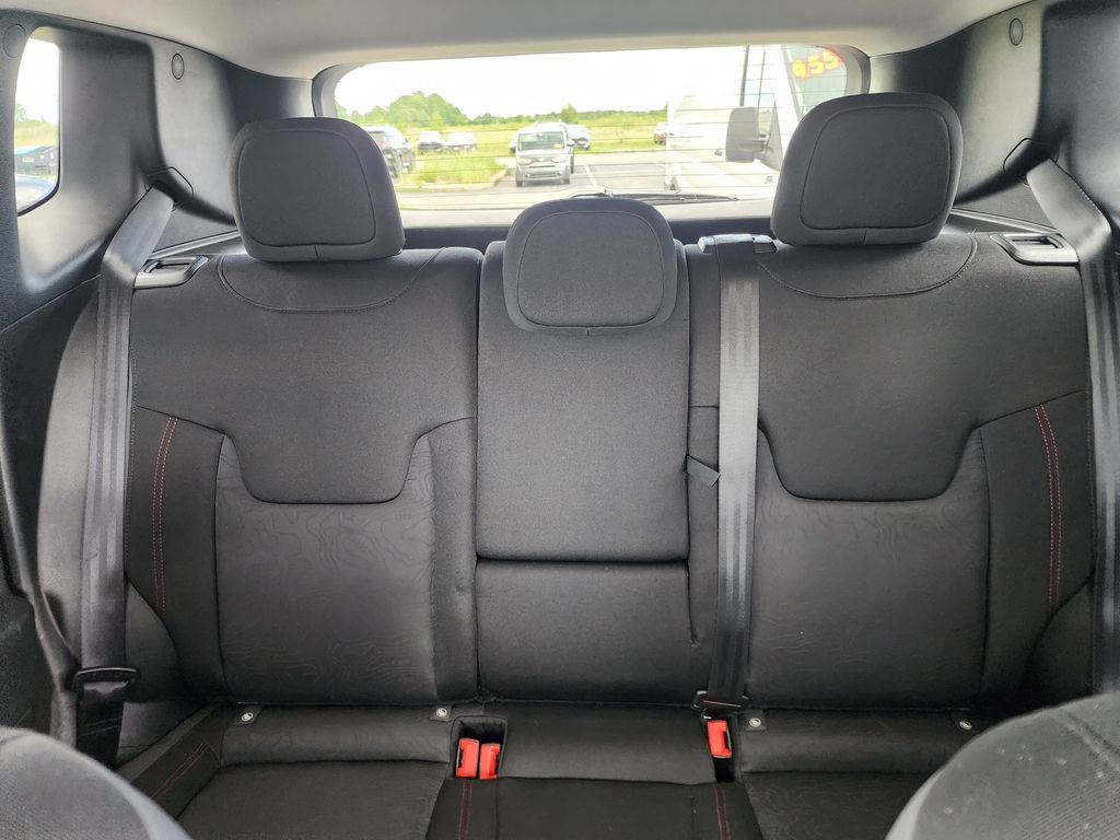 Used 2021 Jeep Renegade Trailhawk AWD/4WD image 22