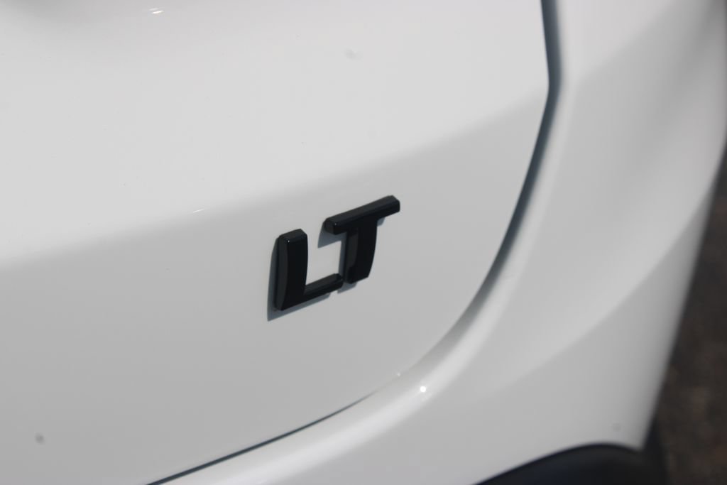 New 2026 Chevrolet Trax LT w/ Driver Confidence Package FWD image 16
