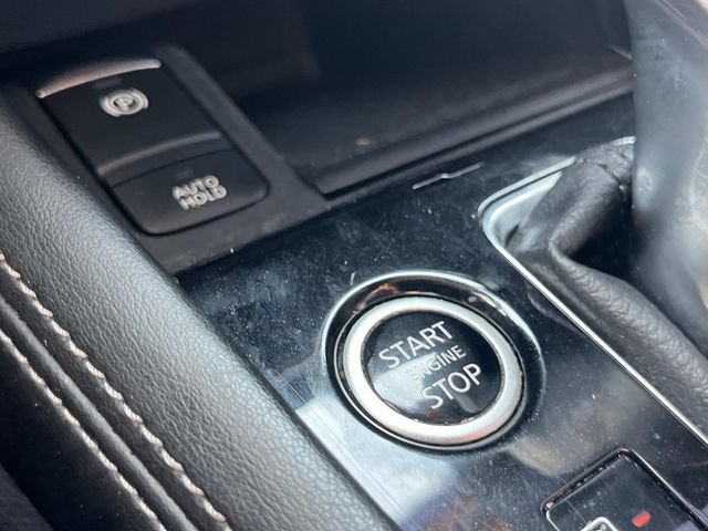 Used 2022 Nissan Kicks SR FWD image 33