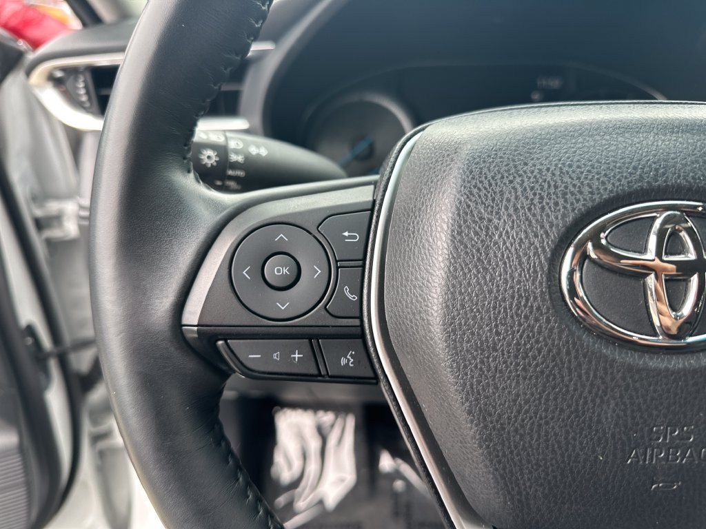 Certified 2024 Toyota Venza LE AWD/4WD image 19