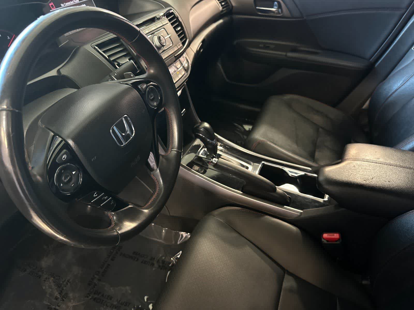 Used 2017 Honda Accord Sport Special Edition image 12