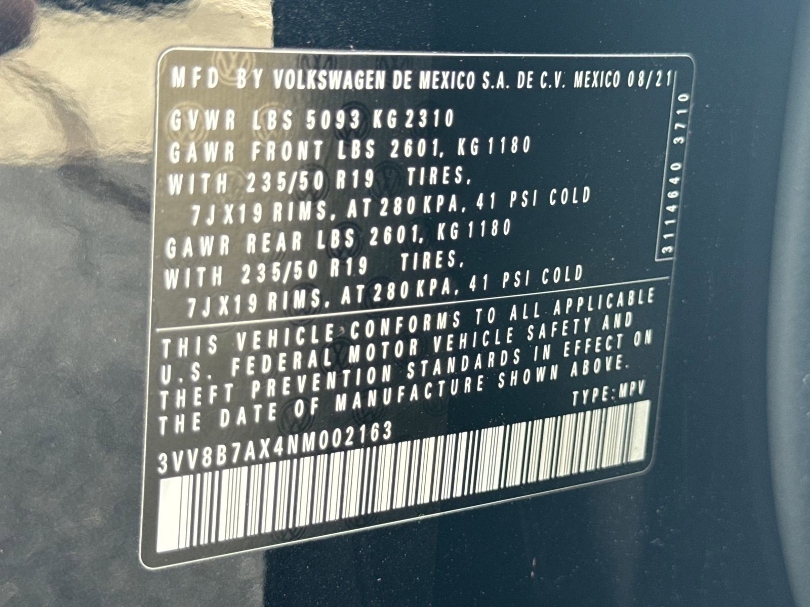 Certified 2022 Volkswagen Tiguan SE R-Line image 15