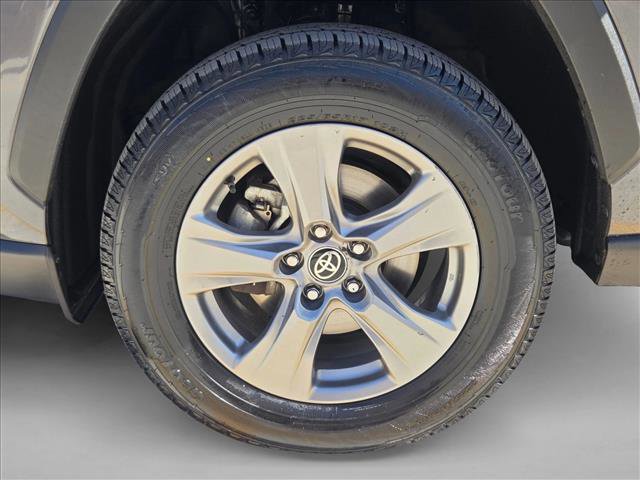 Used 2024 Toyota RAV4 XLE image 22