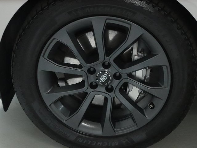 Certified 2024 Land Rover Range Rover Sport SE AWD/4WD image 37