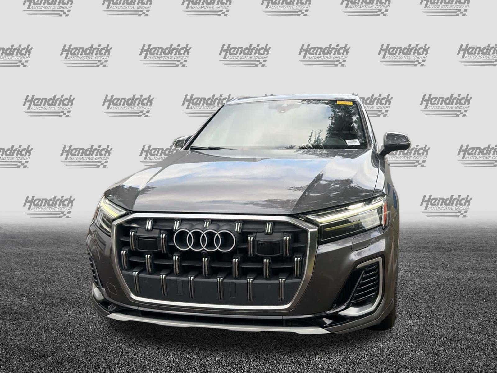 Used 2025 Audi Q7 3.0T Premium Plus AWD/4WD image 6