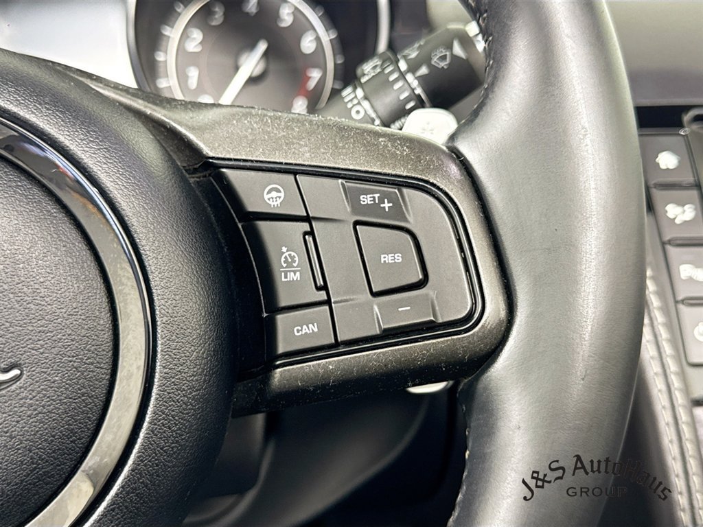 Used 2016 Jaguar F-TYPE R AWD/4WD image 14