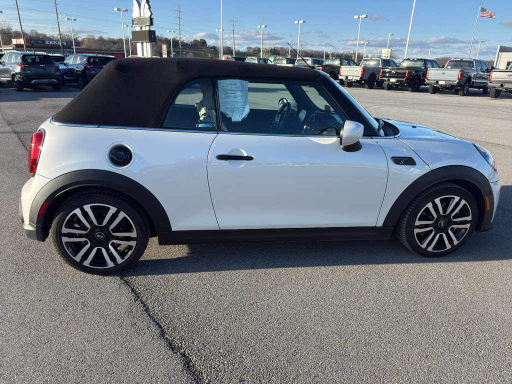 Used 2024 MINI Cooper S image 8