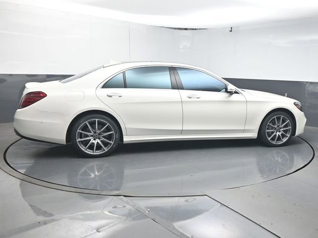 Used 2019 Mercedes-Benz S 560 Sedan image 8
