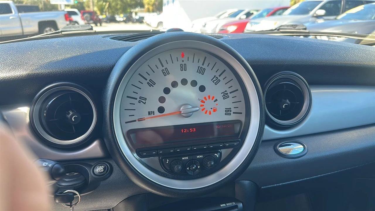 Used 2011 MINI Cooper Hardtop FWD image 24