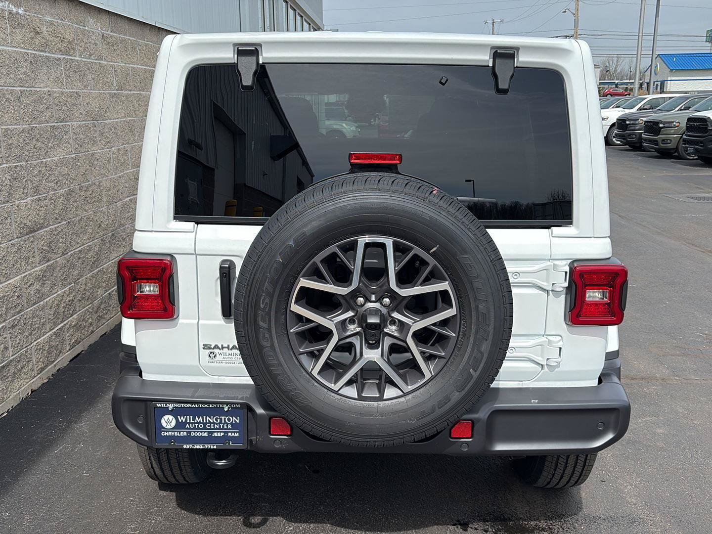 New 2026 Jeep Wrangler Sahara AWD/4WD image 44
