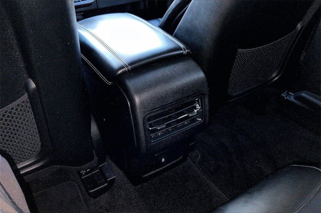 Used 2022 Lincoln Corsair FWD image 33