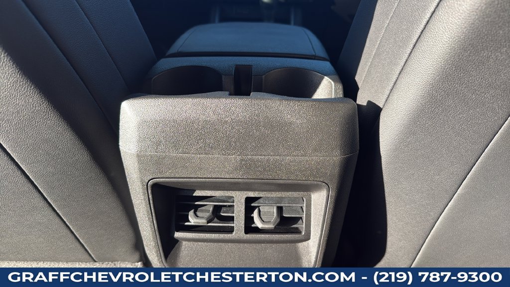 Used 2025 Chevrolet Colorado Trail Boss AWD/4WD image 42