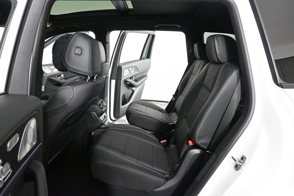 New 2026 Mercedes-Benz GLS 450 4MATIC image 18