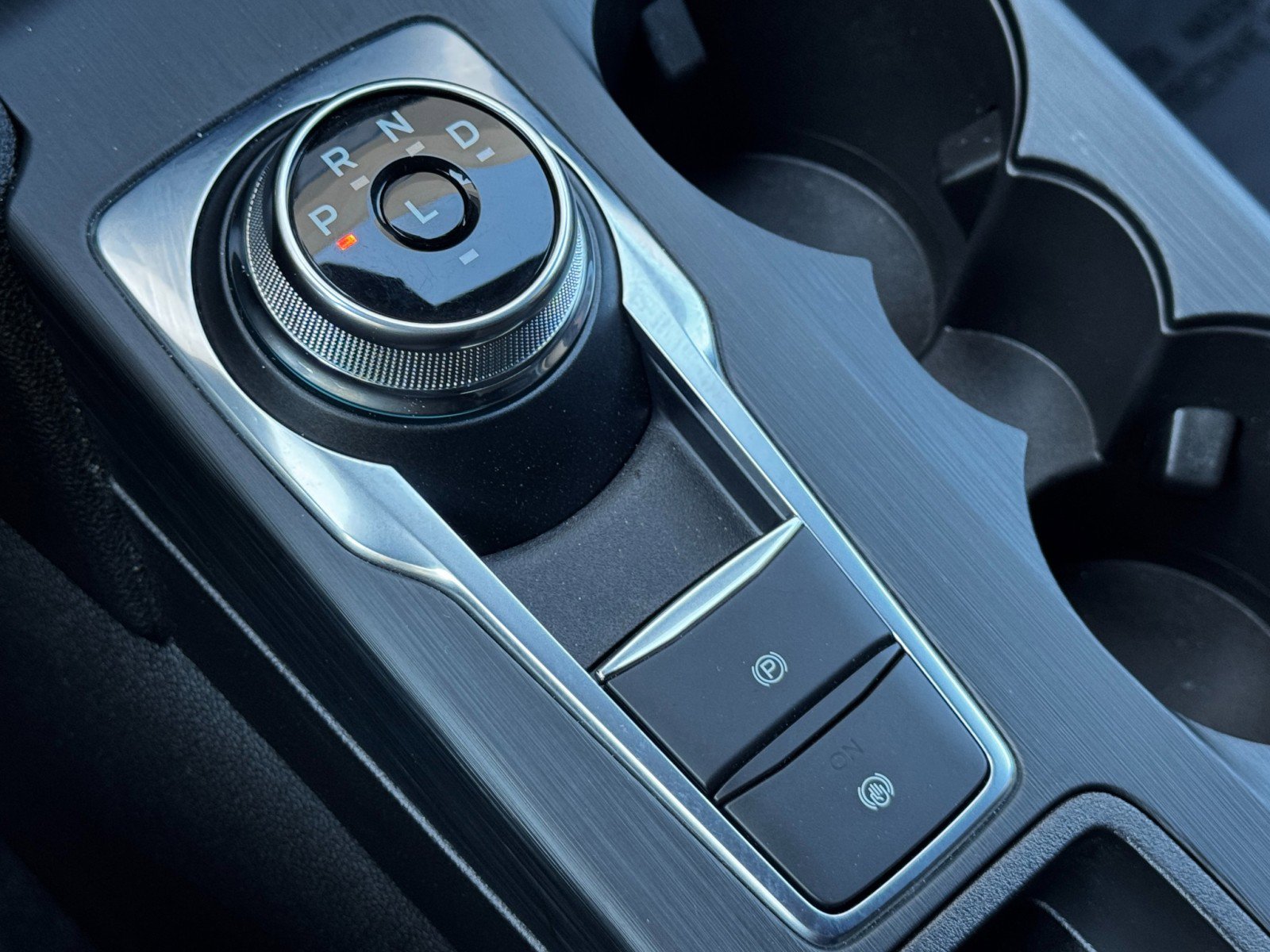 Used 2024 Ford Escape ST-Line w/ Tech Pack #1 image 29