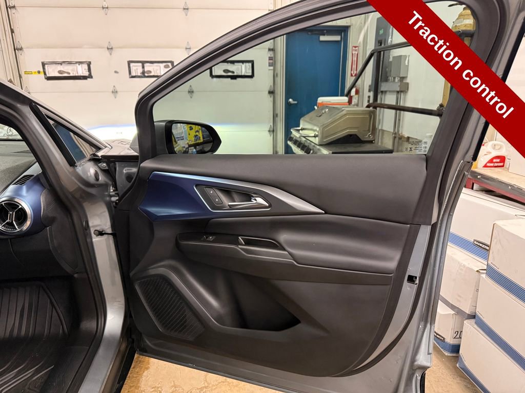 Used 2024 Chevrolet Equinox EV LT w/ LPO, All-Weather Mat Package image 45