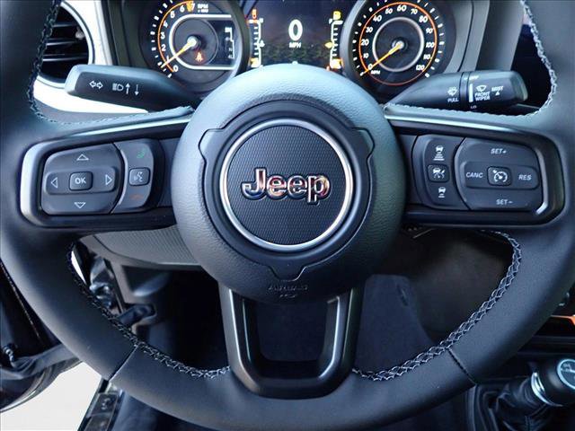 New 2025 Jeep Gladiator Sport AWD/4WD image 11