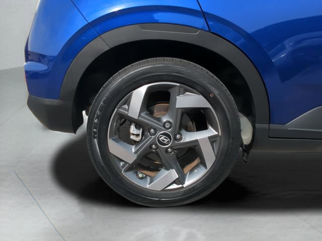 Certified 2023 Hyundai Venue SEL image 33