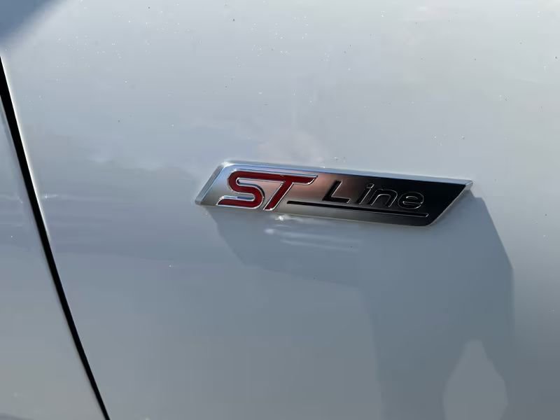 New 2026 Ford Escape ST-Line image 8