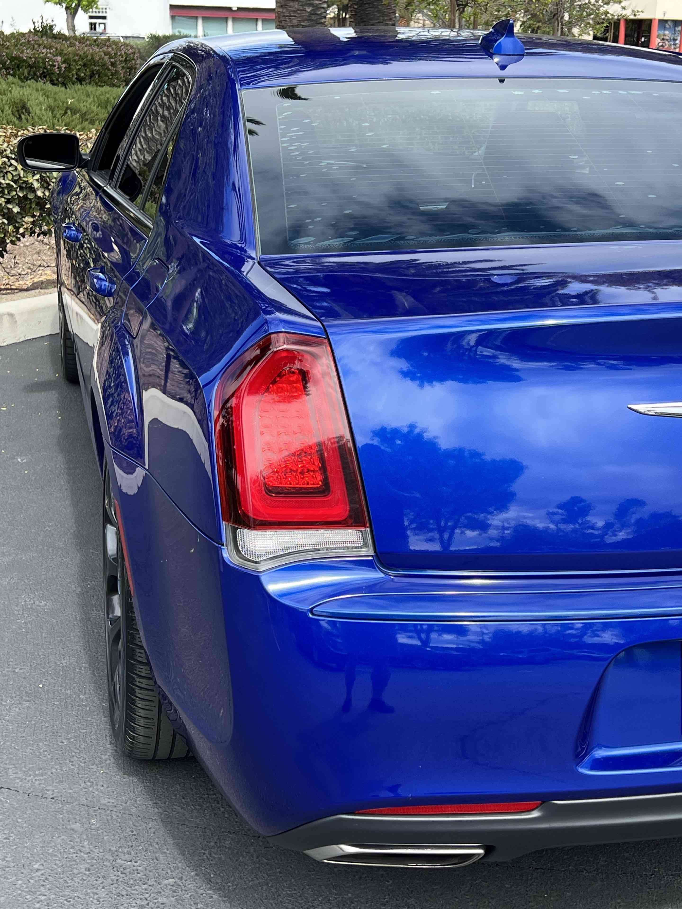 Used 2019 Chrysler 300 Touring w/ Sport Appearance Package image 52