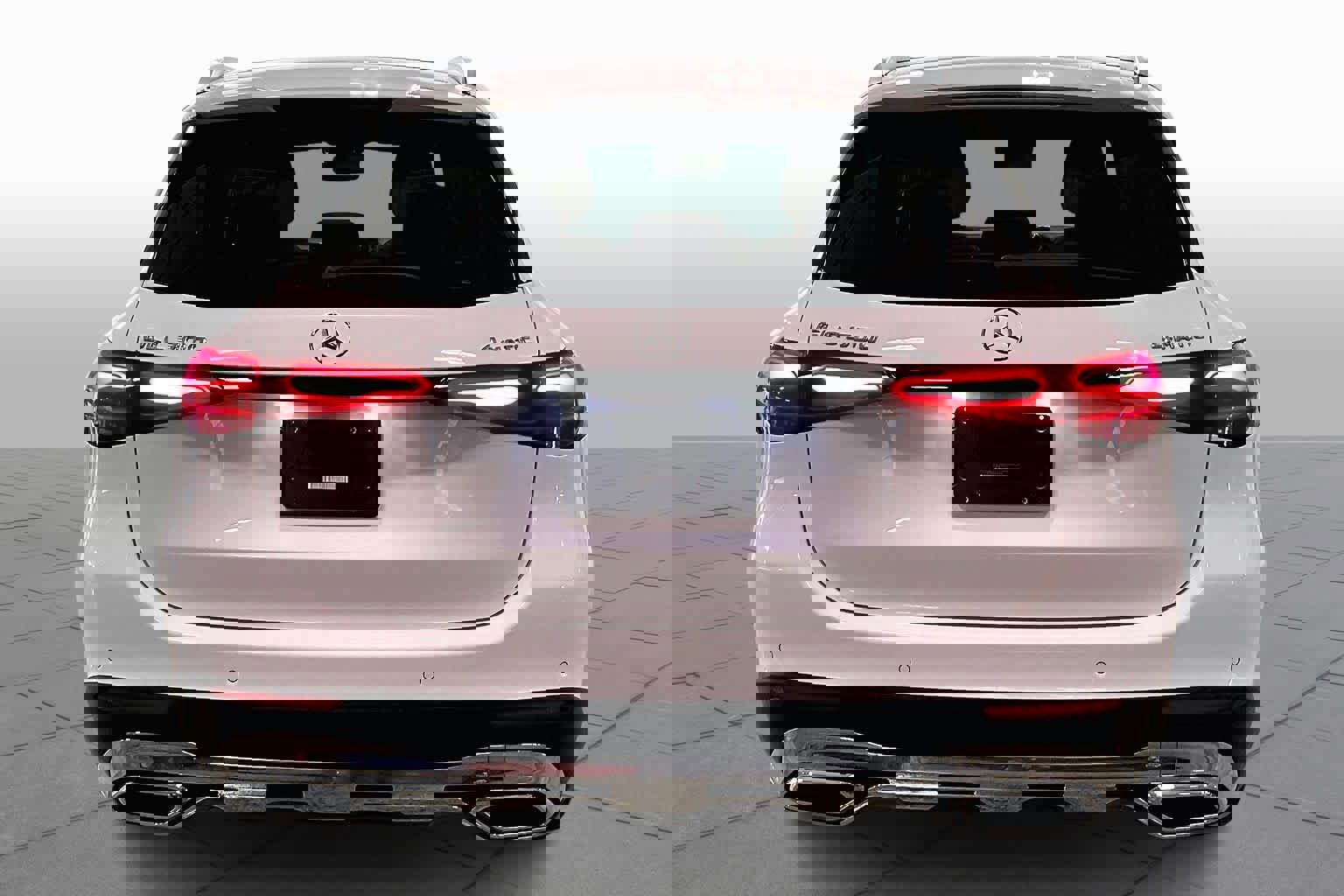 Used 2026 Mercedes-Benz GLC 300 4MATIC image 5