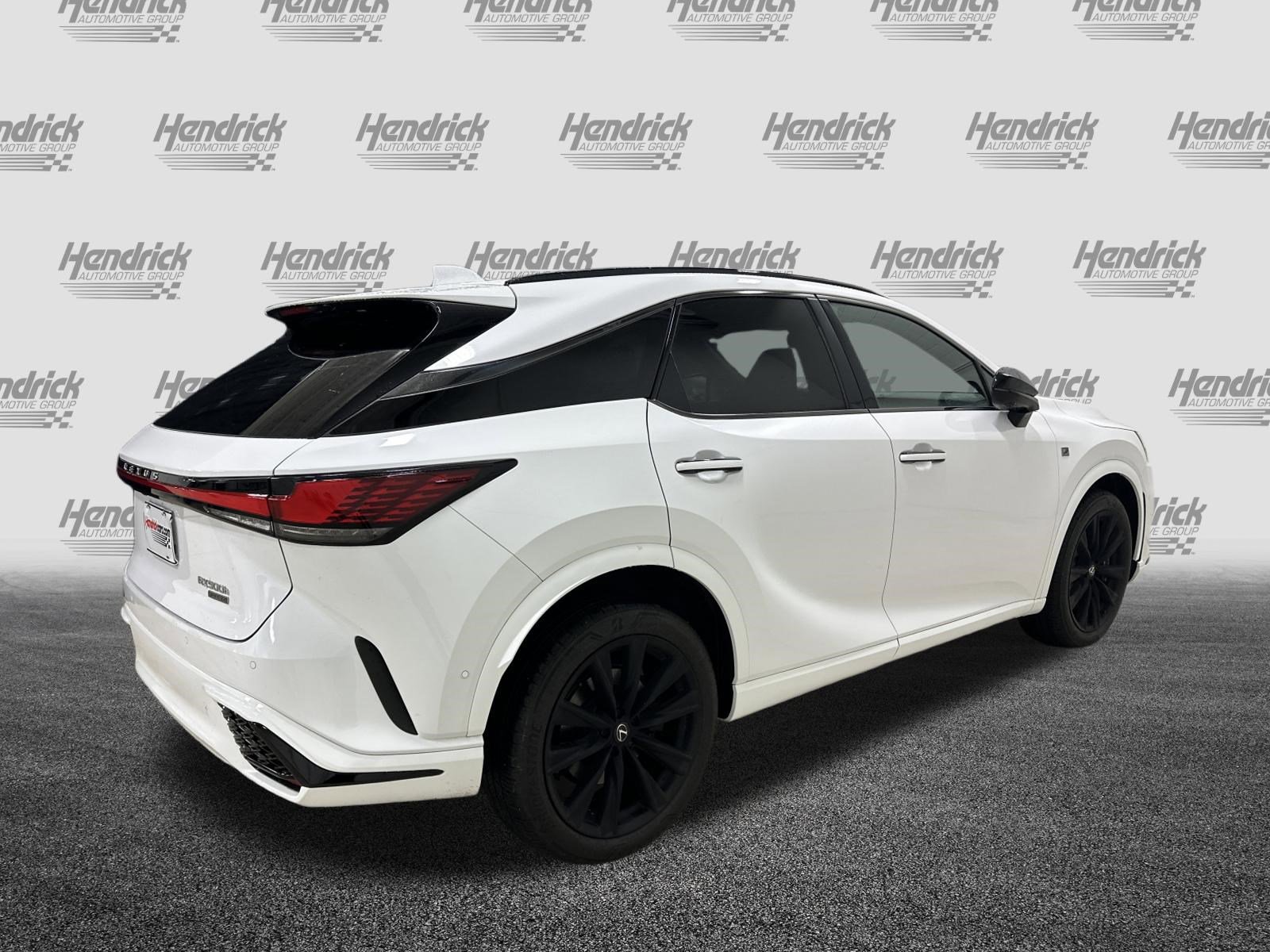 Used 2024 Lexus RX 500h F Sport w/ Convenience Package image 10