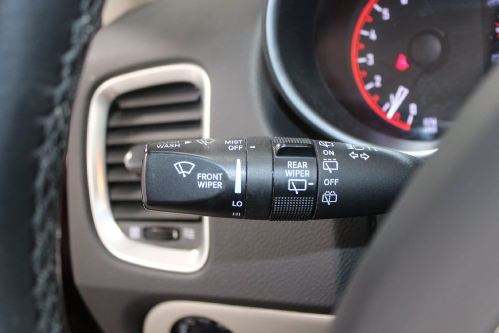 Used 2019 Dodge Durango SXT AWD/4WD image 23