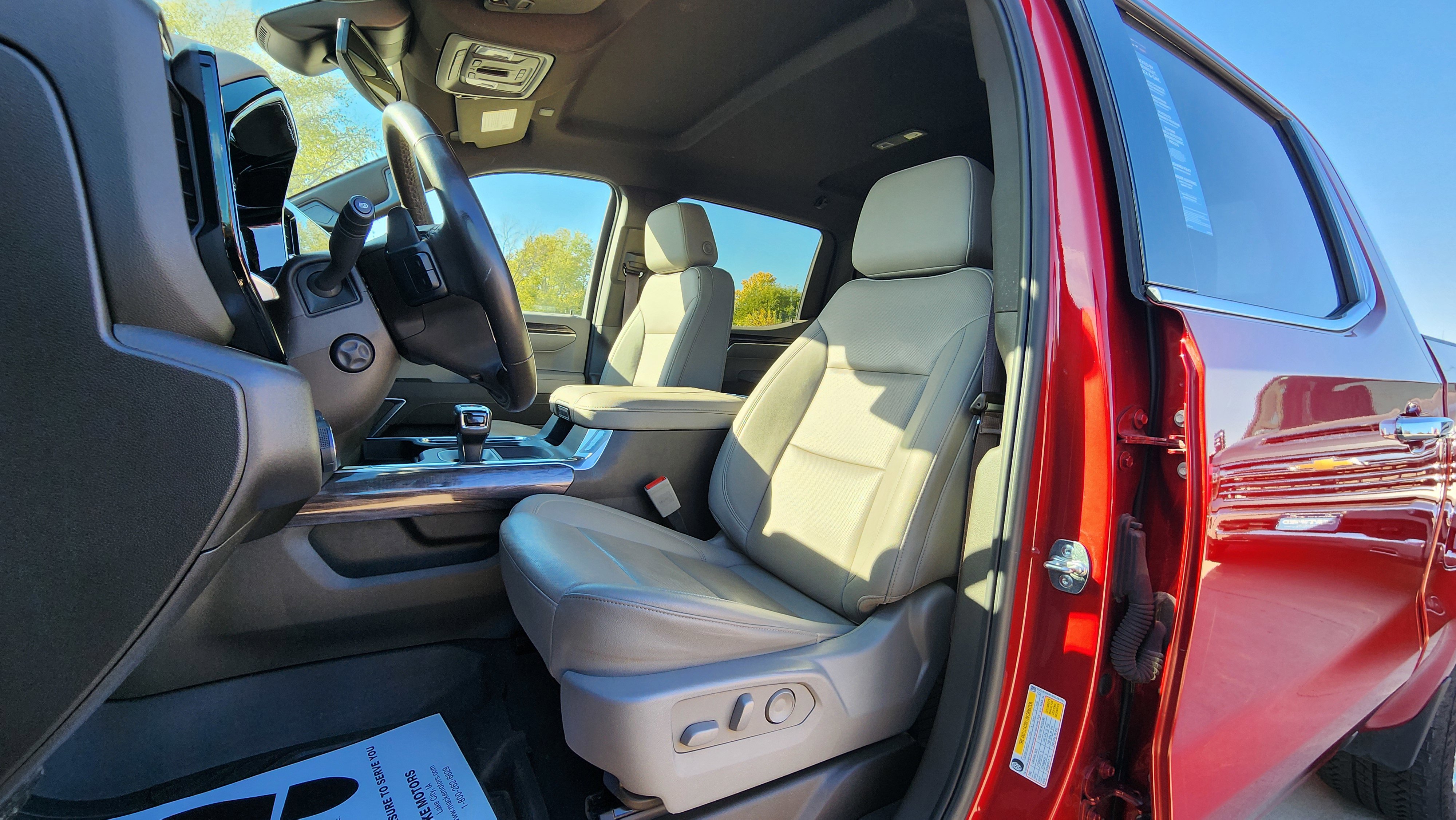 Certified 2025 Chevrolet Silverado 1500 LTZ w/ Z71 Off-Road Package image 13