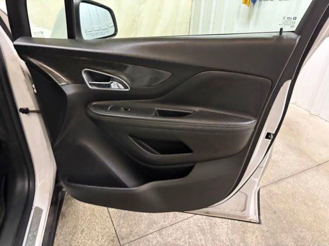 Used 2016 Buick Encore FWD image 21