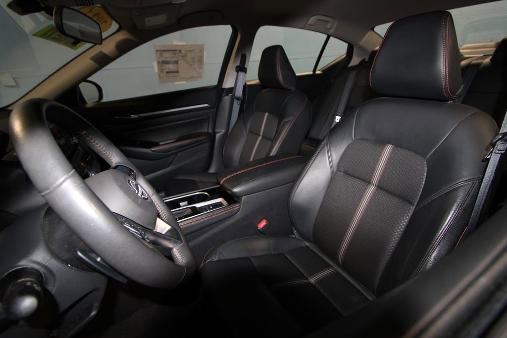 Used 2024 Nissan Altima 2.5 SR image 4