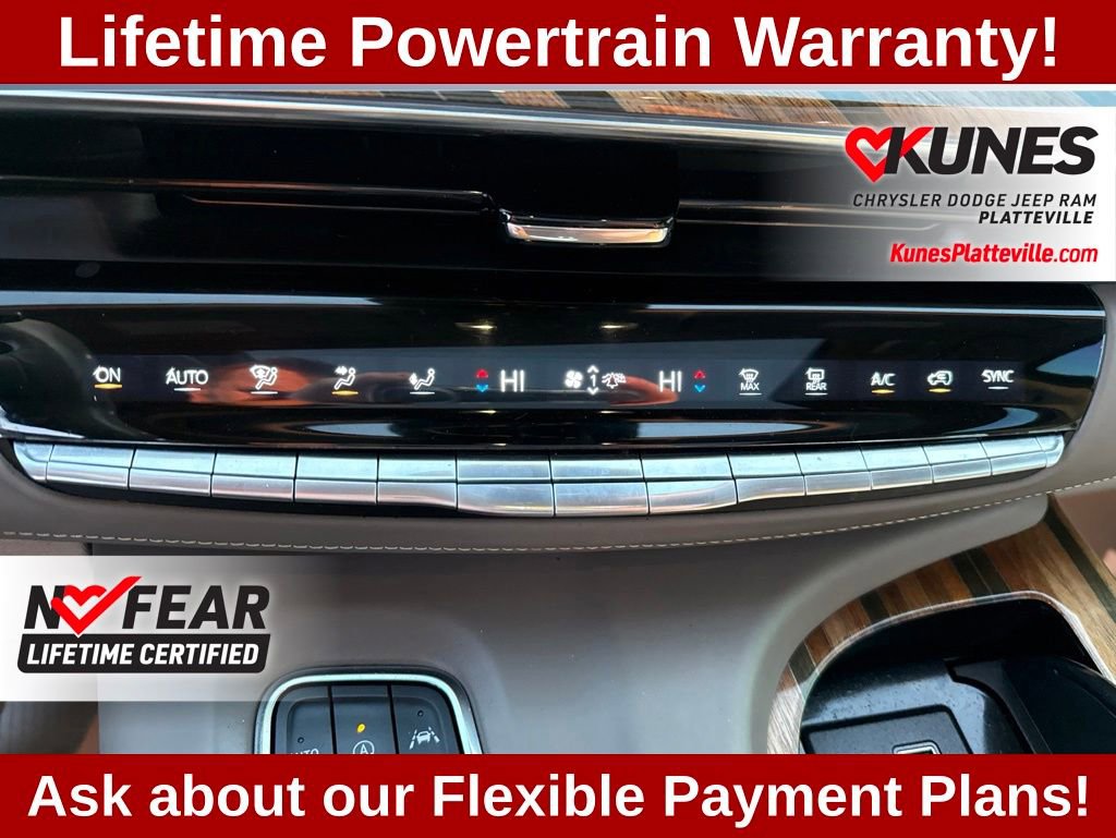 Used 2021 Cadillac Escalade Sport Platinum w/ LPO, ONYX Package AWD/4WD image 21