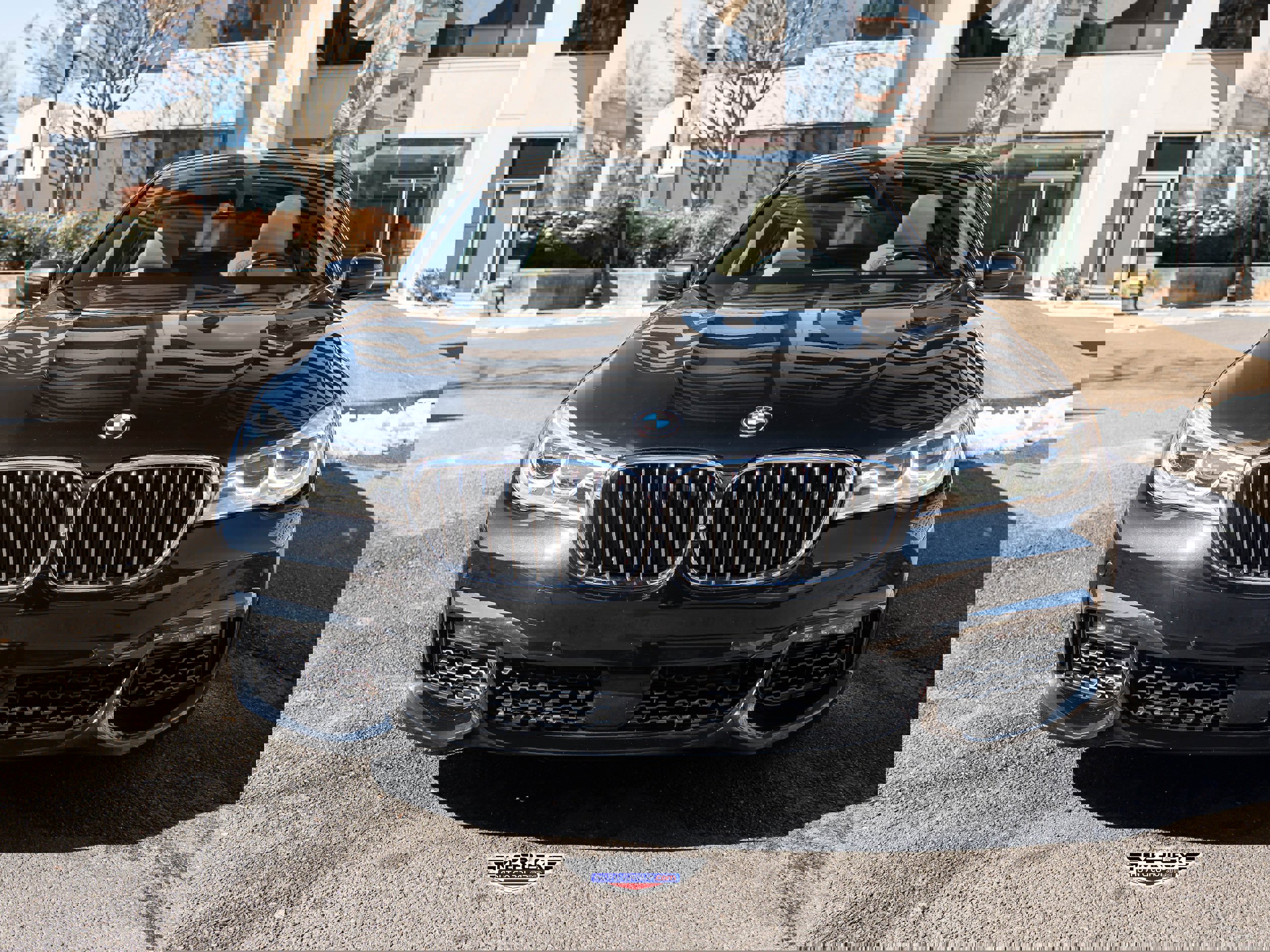 Used 2017 BMW 750i RWD image 2