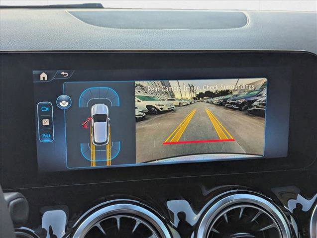 New 2025 Mercedes-Benz GLA 250 image 12
