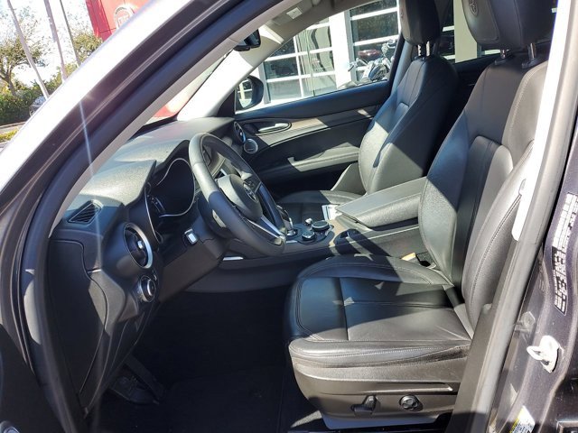 Used 2018 Alfa Romeo Stelvio Ti image 15