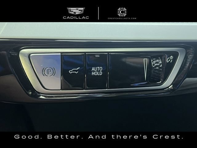 Used 2025 Cadillac Optiq Luxury 2 w/ LPO, Floor Liner Package AWD/4WD image 23