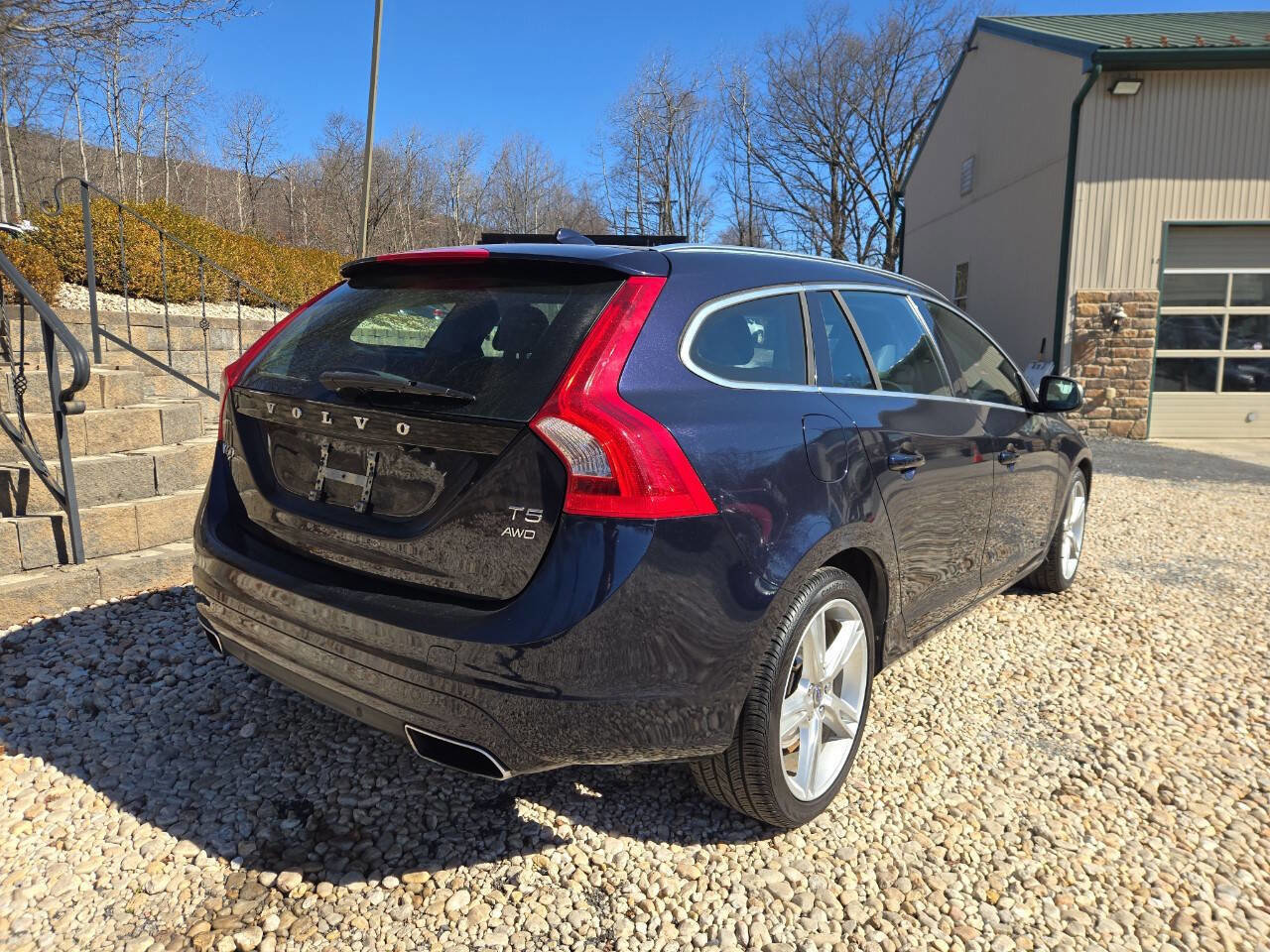 Used 2016 Volvo V60 T5 Premier image 4