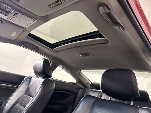 Used 2011 Honda Accord EX-L image 16