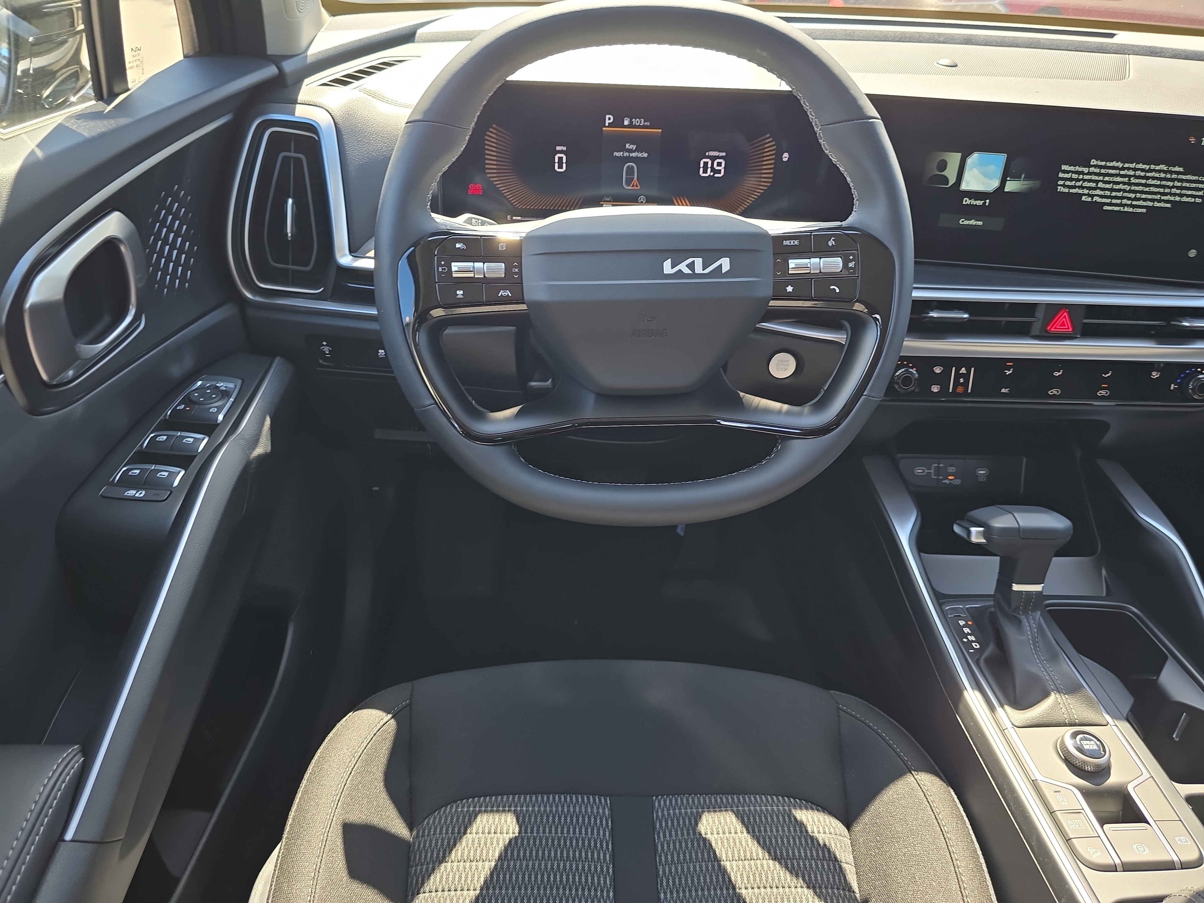 New 2026 Kia Sorento LX FWD image 13