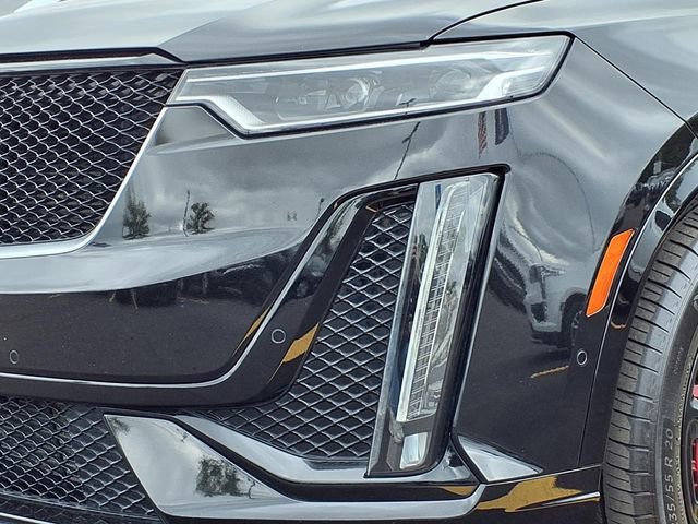 Used 2024 Cadillac XT6 Sport w/ LPO, Onyx Lite Package AWD/4WD image 34