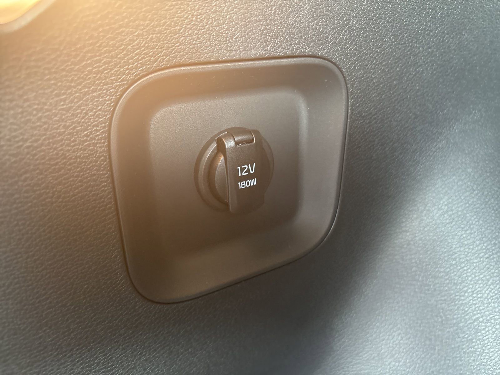 New 2026 Kia Sportage EX image 12