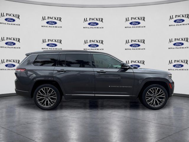 Used 2022 Jeep Grand Cherokee L Summit AWD/4WD image 10